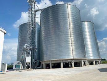 锅炉汽包水位表内看不见水位时，应采取哪些措施？